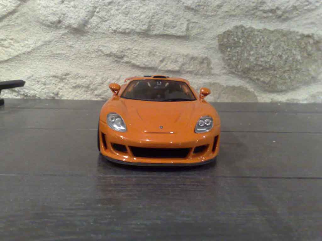 Gemballa Mirage GT orange 1/18 Maisto