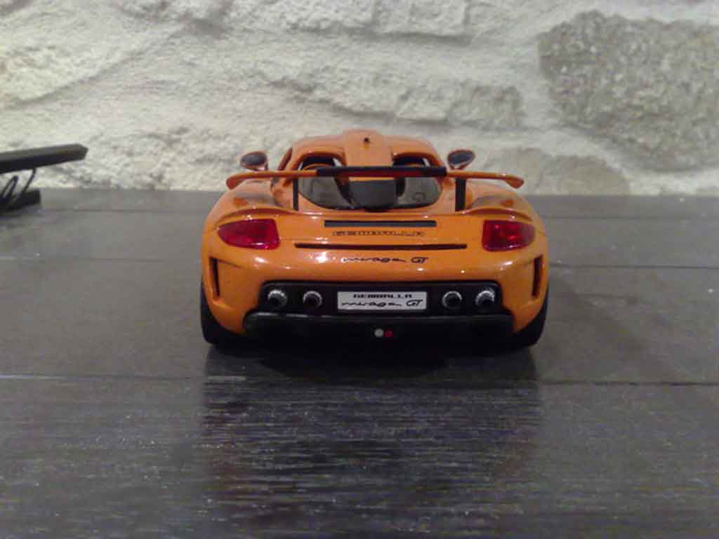 Gemballa Mirage GT orange 1/18 Maisto