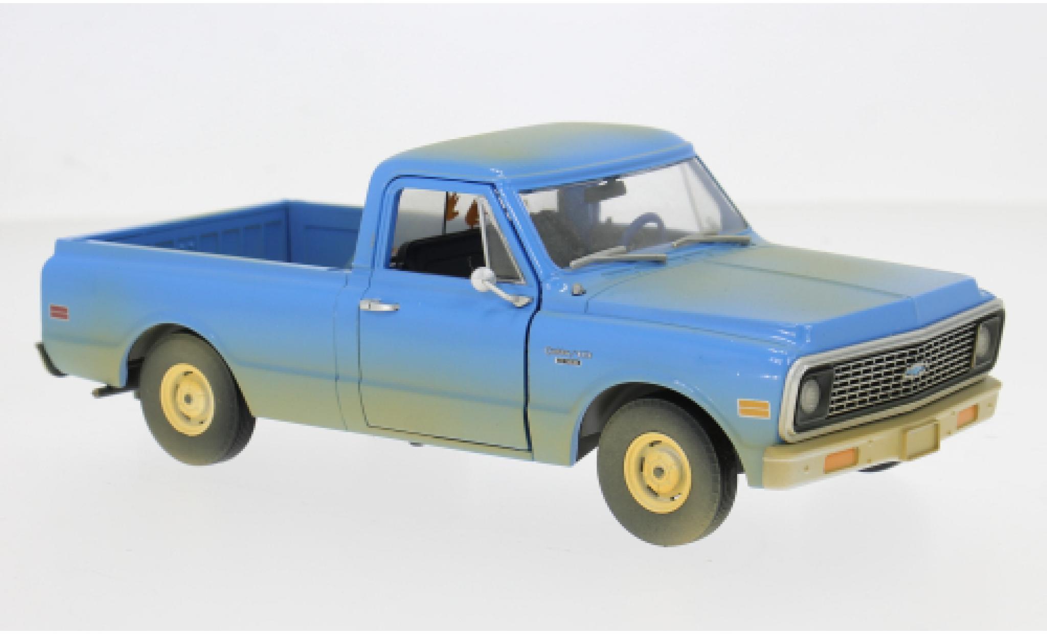 Chevrolet C-10 1/24 Greenlight blue 1971 1:24 diecast model cars