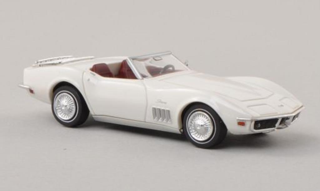 Chevrolet Corvette C3 1/87 Brekina C3 Convertible white diecast model cars