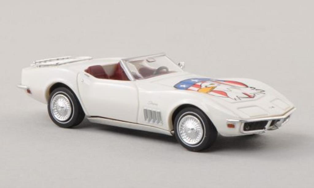 Chevrolet Corvette C3 1/87 Brekina C3 Convertible American Eagle white mit Dekor auf Motorhaube diecast model cars