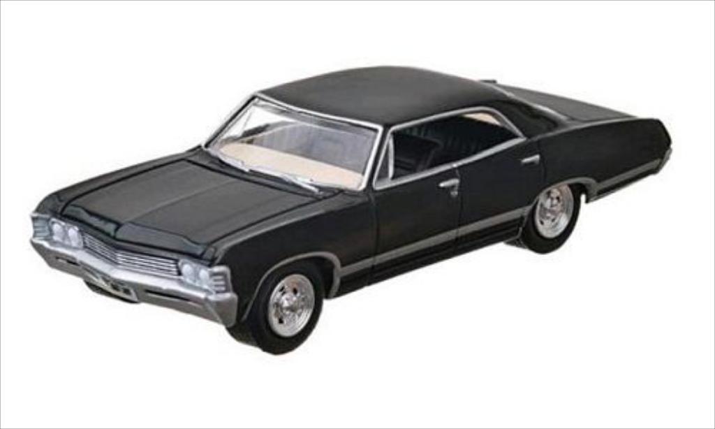 Chevrolet Impala 1/64 Greenlight Sport Sedan black 1967 diecast model cars