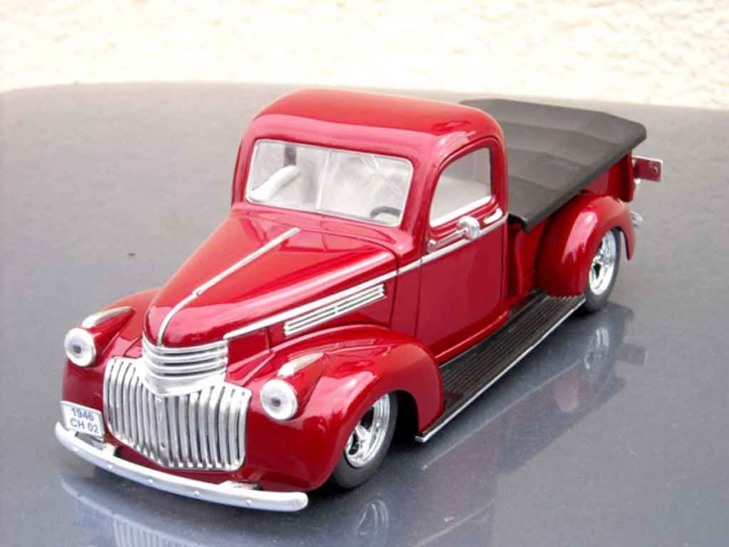 Chevrolet 1946 pickup pick up 1/18 Solido