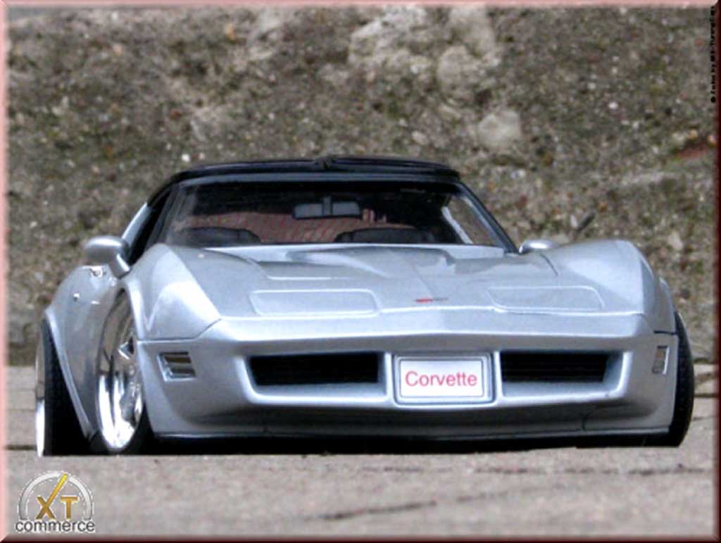 Chevrolet Corvette C3 1/18 Welly C3 grey jantes alu 18 et 19 pouces 1982 diecast model cars