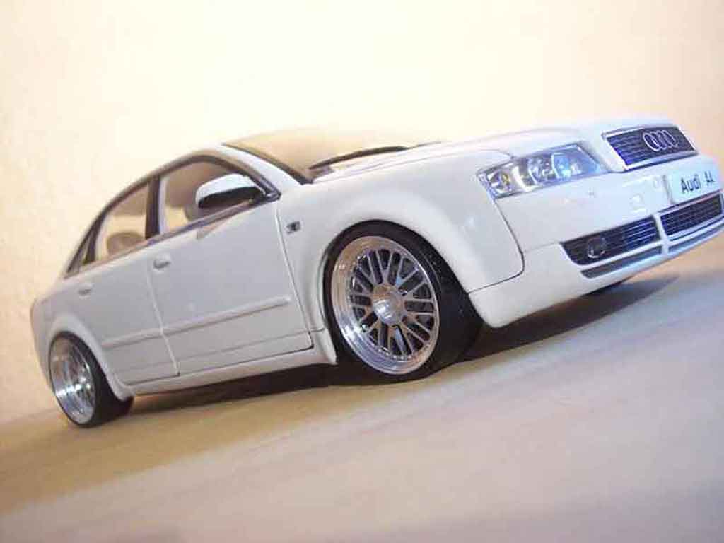 Audi A4 1/18 Minichamps white jantes bbs diecast model cars
