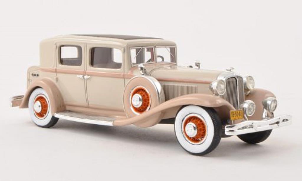 Chrysler Imperial 1/43 GLM CG Club Sedan beige diecast model cars