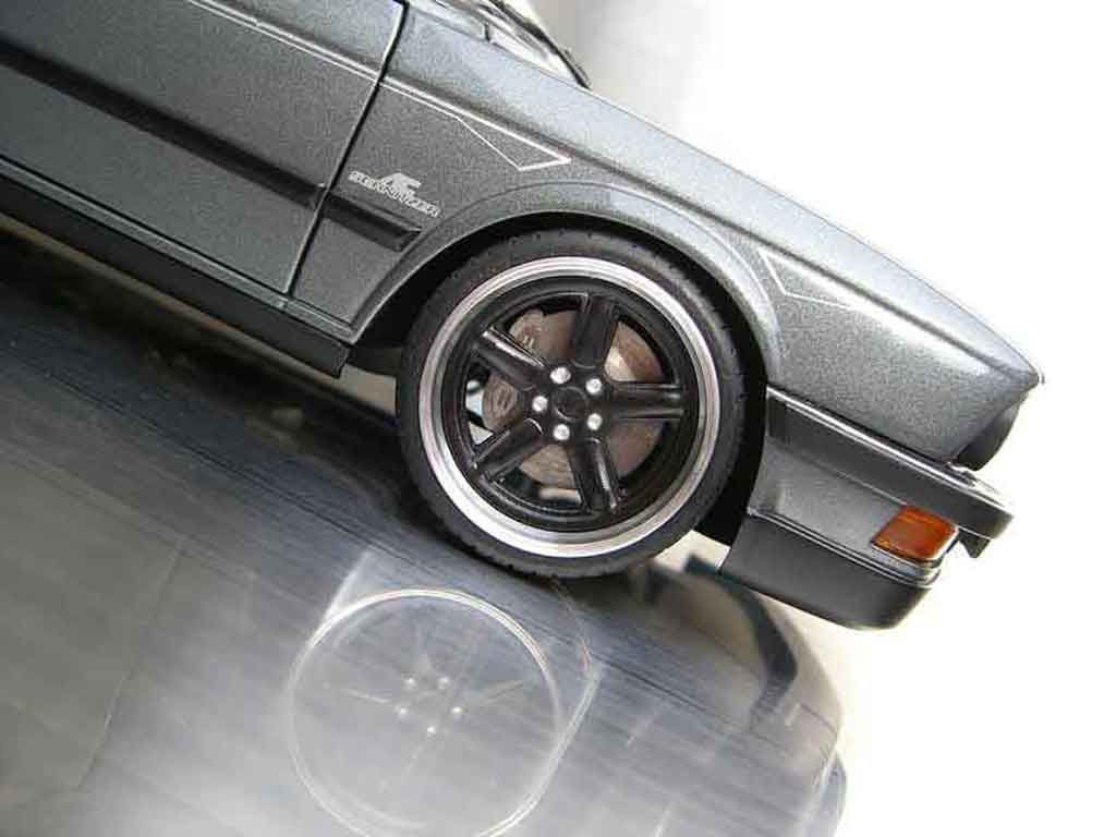 Bmw M5 tuning E28 ac schnitzer 1/18 Autoart