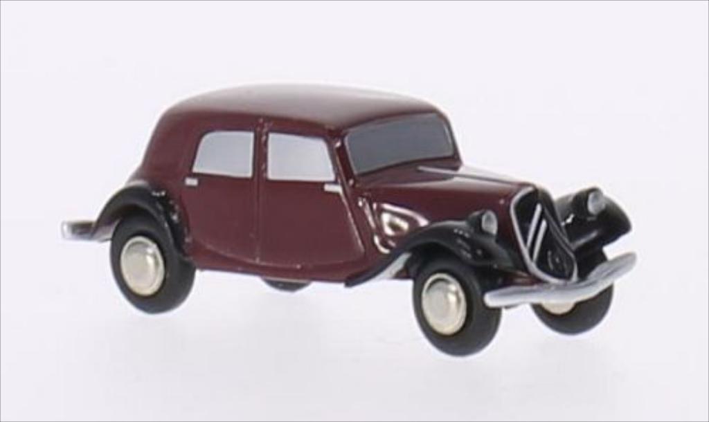 Citroen Traction 1/90 Schuco 11B red/black diecast model cars