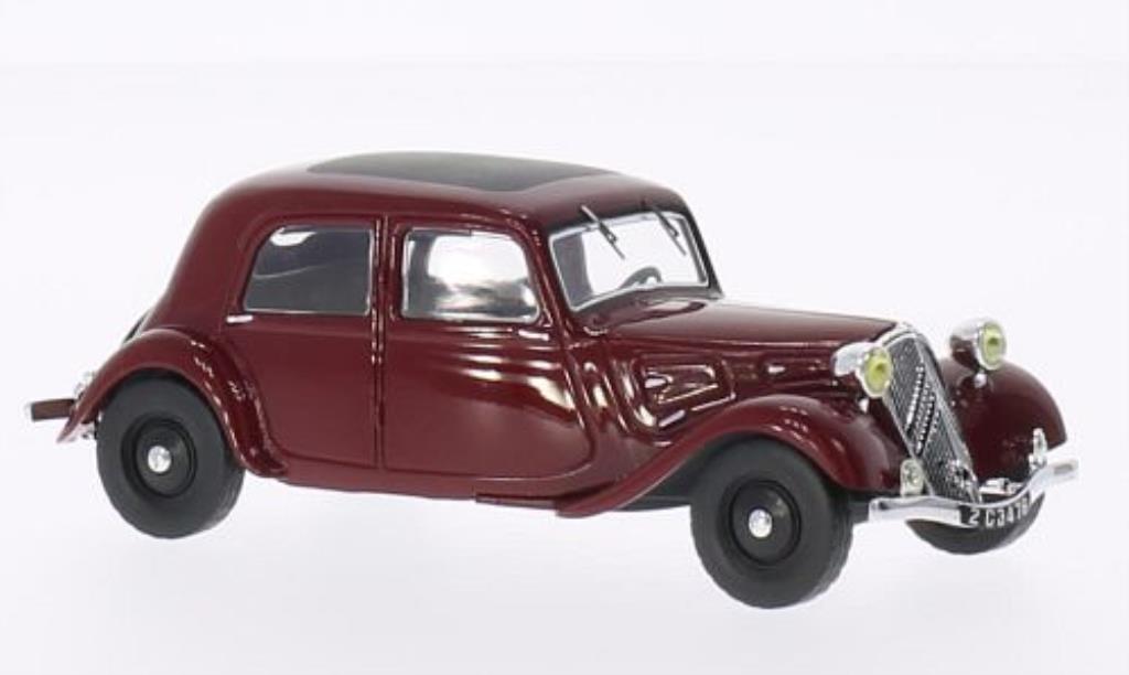 Citroen Traction 1/43 IXO 7A red 1934 diecast model cars