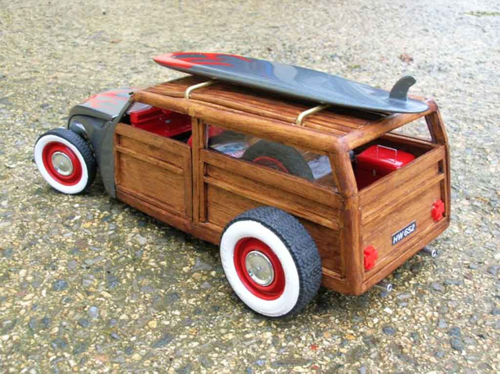Citroen 2CV Berline woody the wooden horse hot rod 1/18 Solido