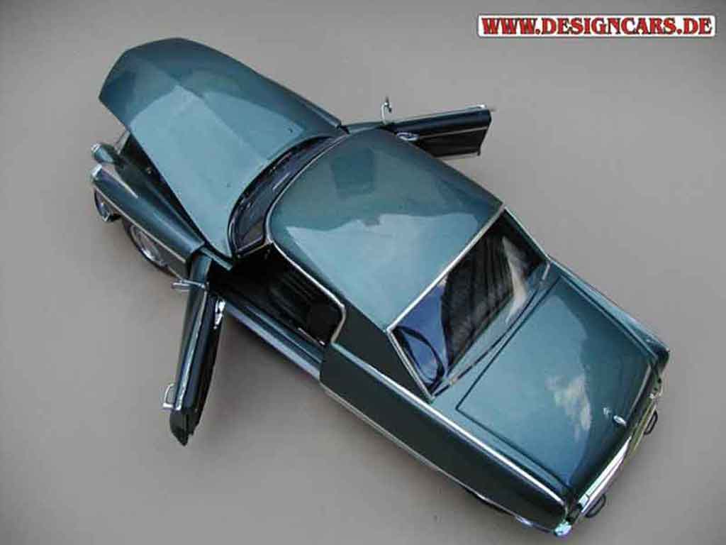Citroen DS 19 henri chapron coupe le dandy 1/18 Sun Star