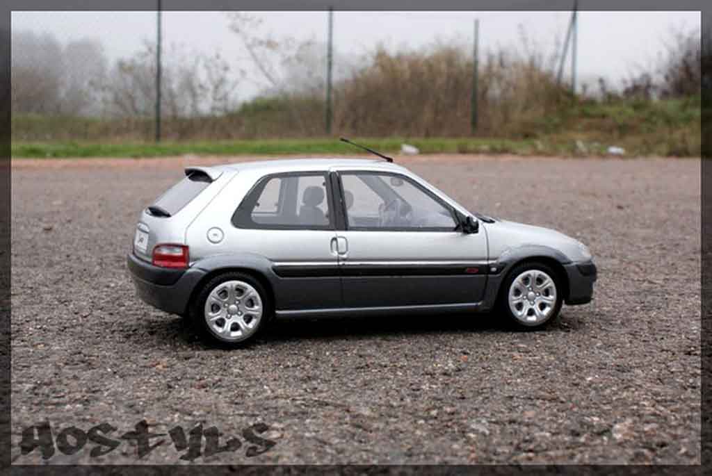 Citroen Saxo VTS grey metallized 1/18 Ottomobile