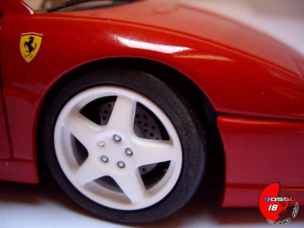 Ferrari F355 Berlinetta Saloon challenge red 1/18 Hot Wheels