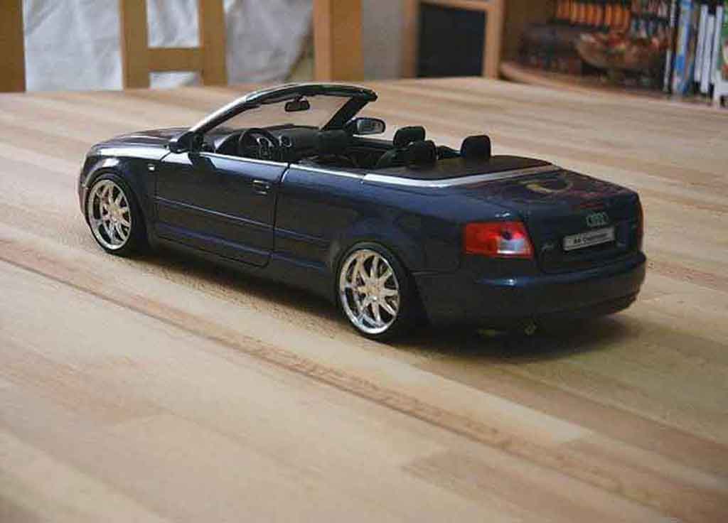 Audi A4 cabriolet german look 1/18 Welly