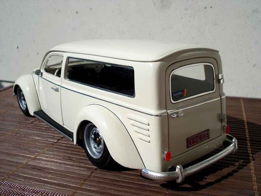 Volkswagen Kafer Base cox 1956 fourgonette meeussen 1/18 Burago