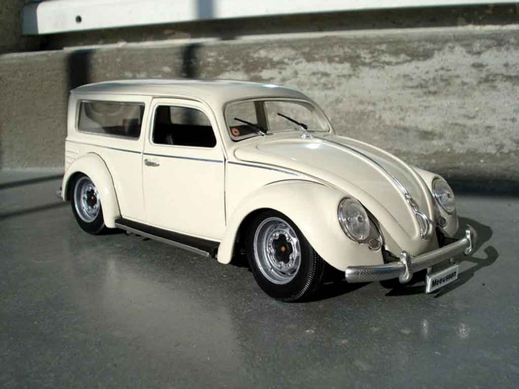 Volkswagen Kafer Base cox 1956 fourgonette meeussen 1/18 Burago