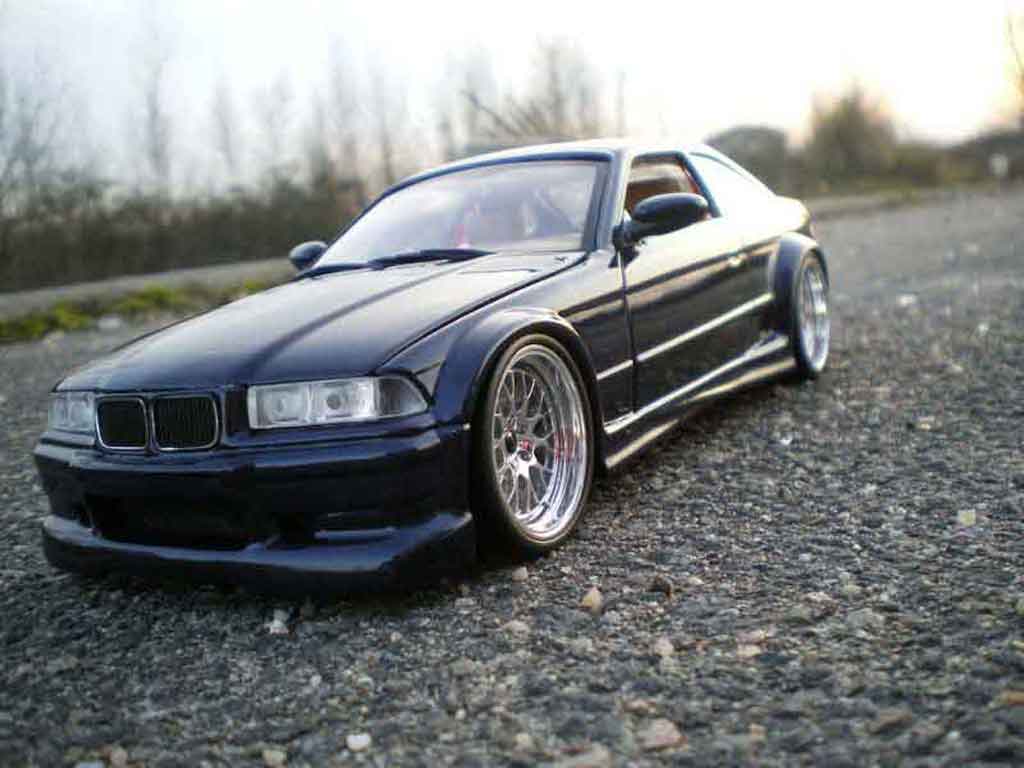 Bmw M3 coupe GTR E36 blue jantes larges 1/18 Ut Models