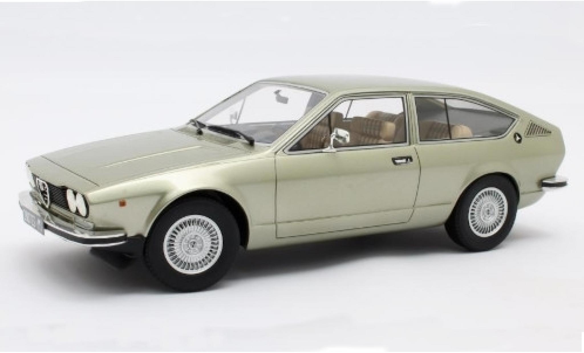 Alfa Romeo Alfetta 1/18 Cult Scale Models GT metallise green 1975 1:18 diecast model cars