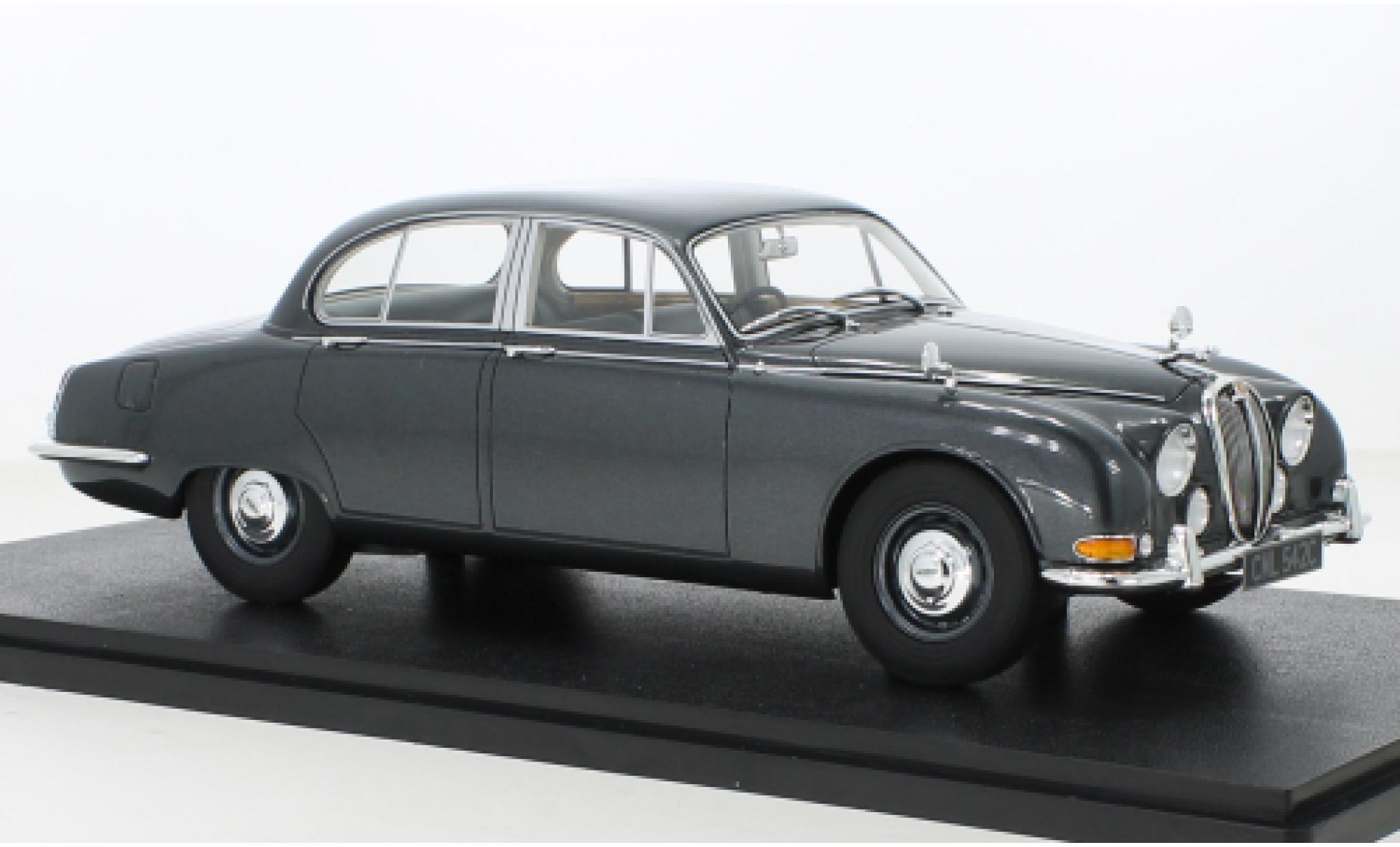 Jaguar S-Type 1/18 Cult Scale Models metallise grey RHD 1965 diecast model cars