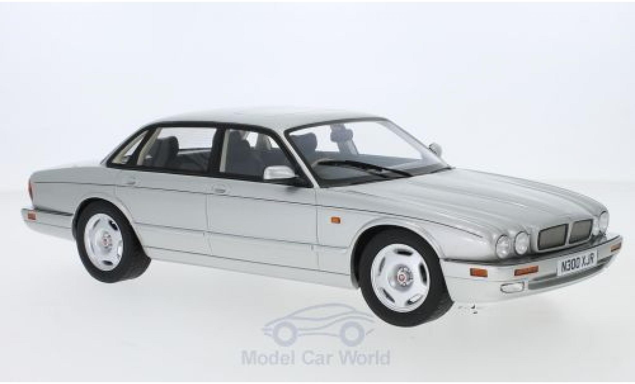 Jaguar XJ 1/18 Cult Scale Models R (X300) grey RHD 1995 diecast model cars