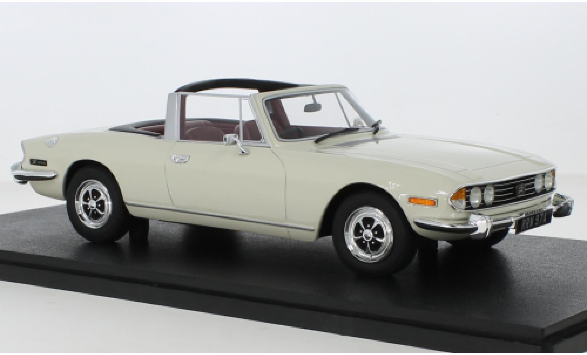 Triumph Stag 1/18 Cult Scale Models MkI white RHD 1970 1:18 diecast model cars