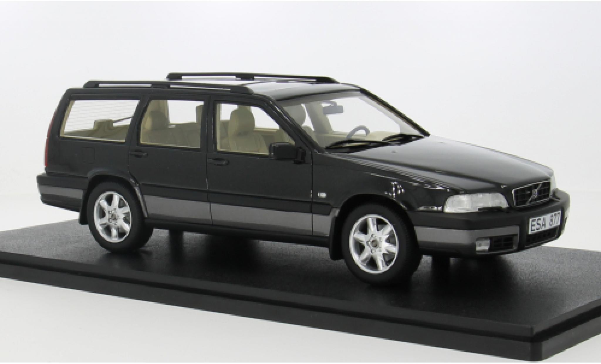 Volvo V70 1/18 Cult Scale Models XC black 1996 1:18 diecast model cars