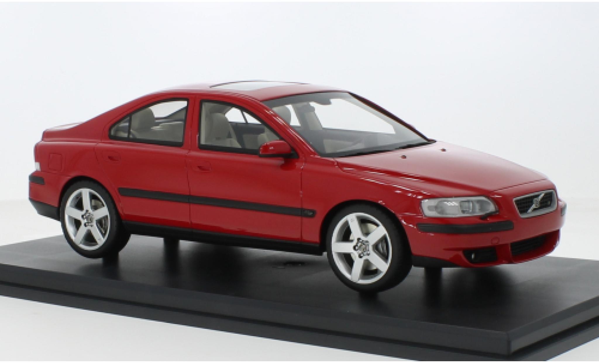 Volvo S60 1/18 DNA Collectibles R red 2003 diecast model cars
