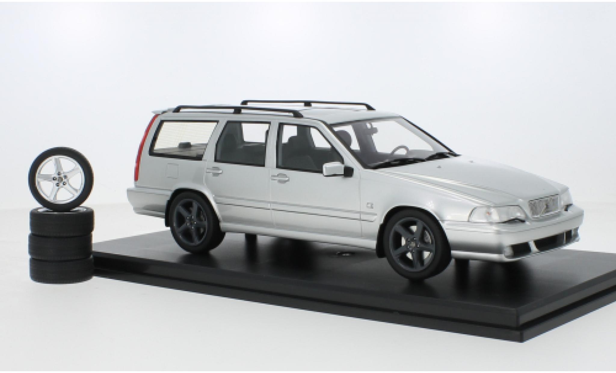 Volvo V70 1/18 DNA Collectibles P80 d 1996 diecast model cars