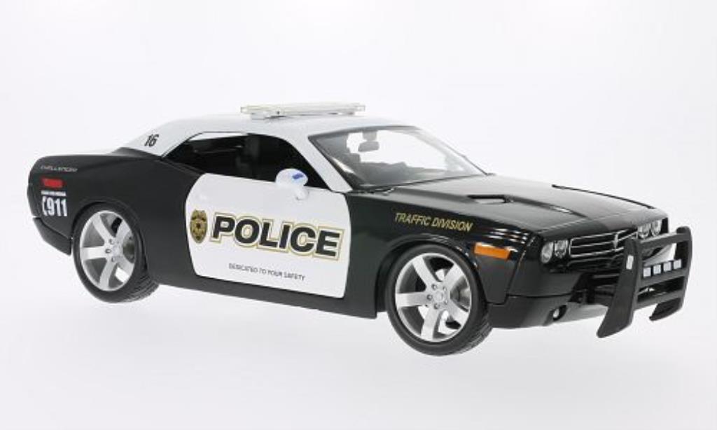 Dodge Challenger Concept 1/18 Maisto Concept Police black/white 2005 diecast model cars