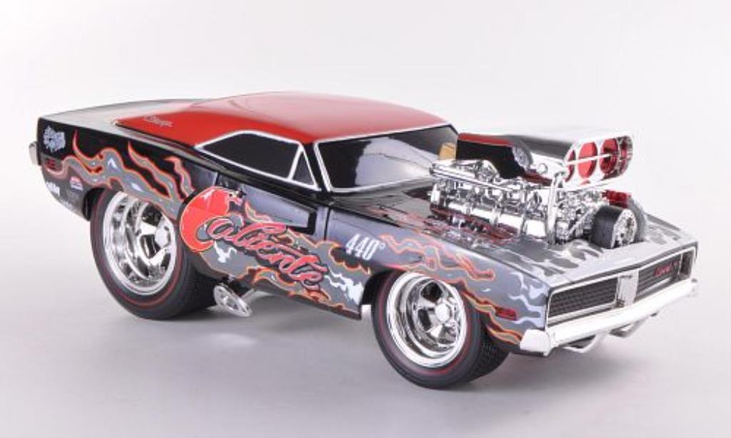 Dodge Charger 1/18 Maisto R/T black/red 1969 diecast model cars