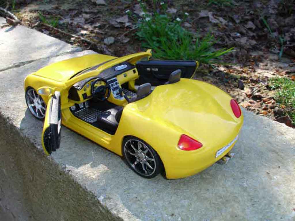 Mercedes Classe SLK Base prototype concept car boxter 1/18 Maisto
