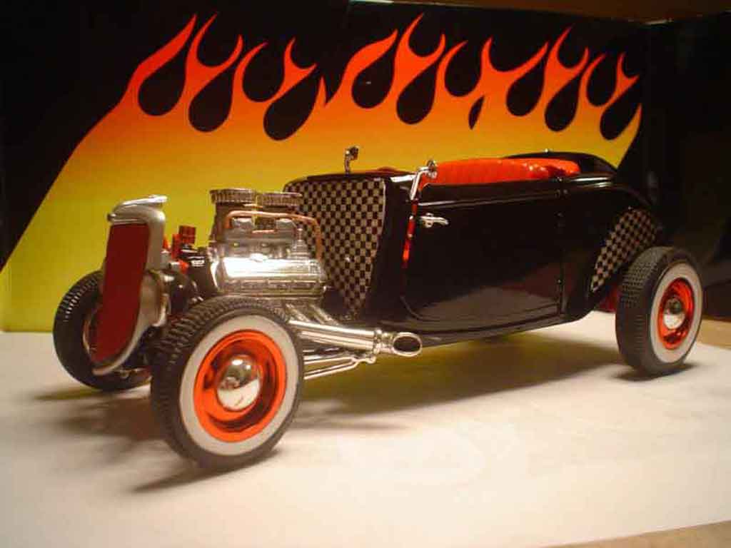 Ford 1934 1/18 Ertl roadster diecast model cars