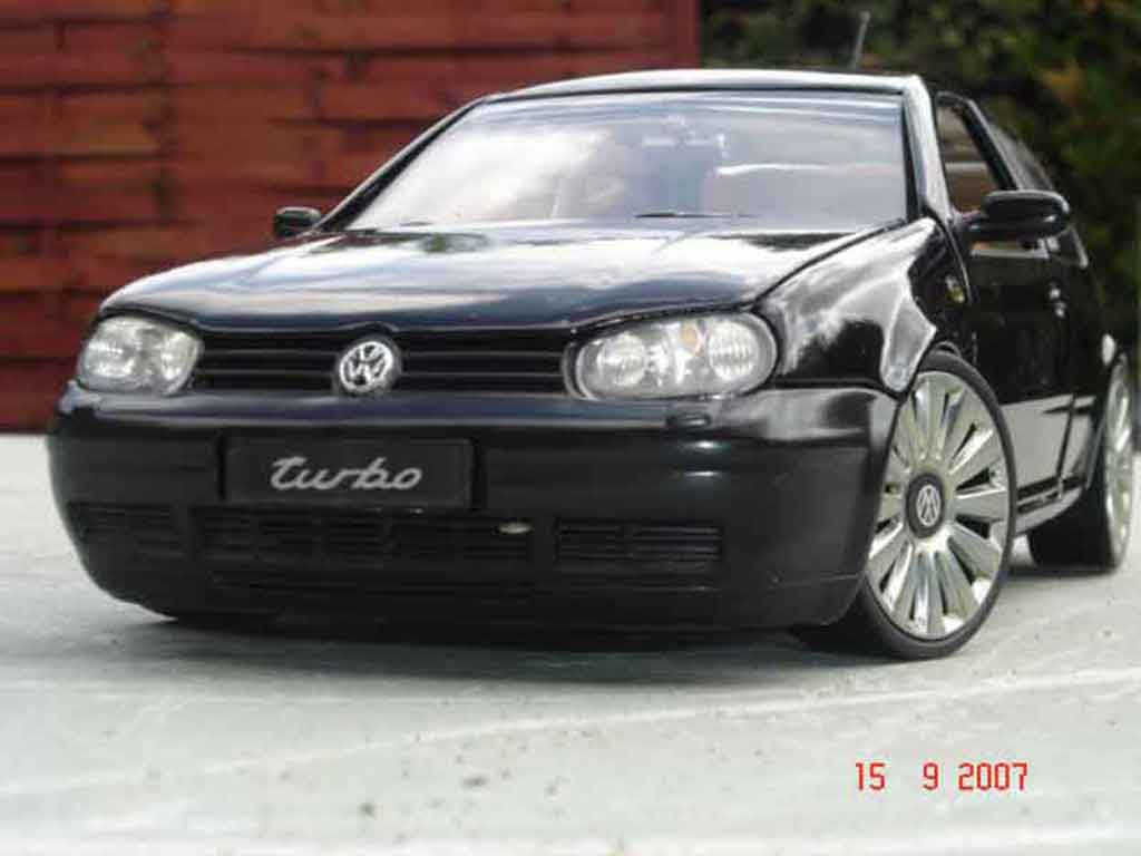 Volkswagen Golf 4 GTI 1/18 Revell 4 GTI 3.2 turbo diecast model cars