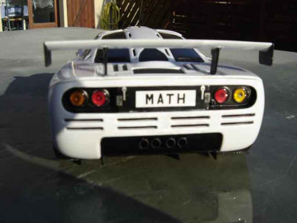 McLaren F1 GTR GTR white 1/18 Ut Models