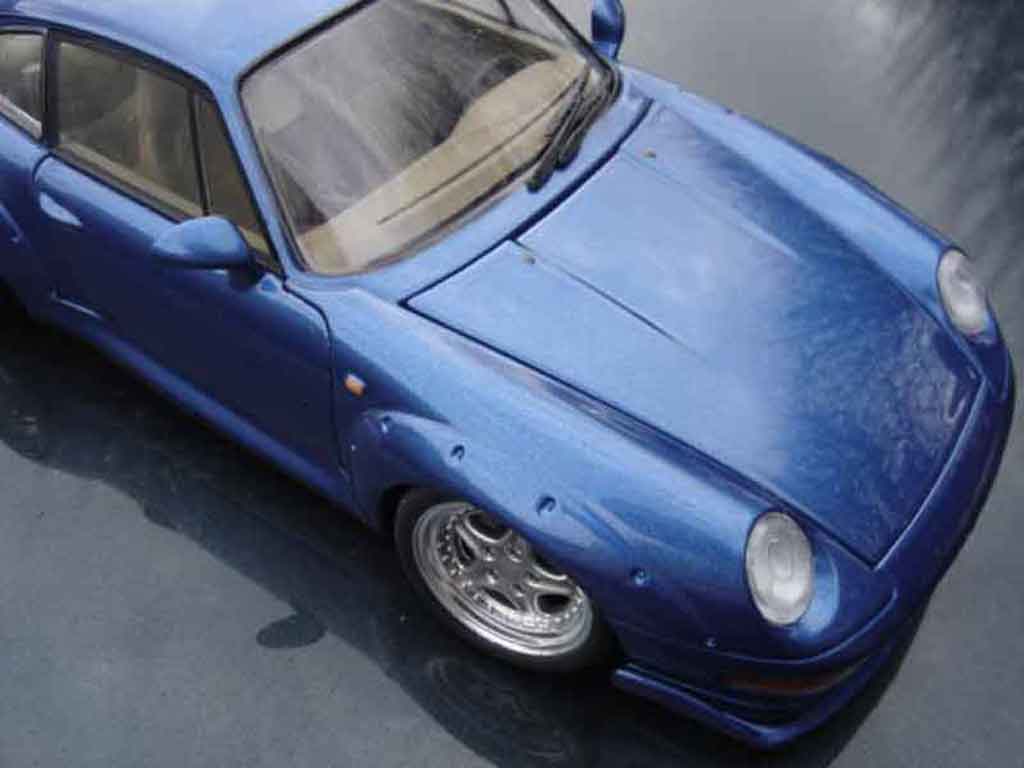 Porsche 911 GT2 lagon blue 1/18 Ut Models