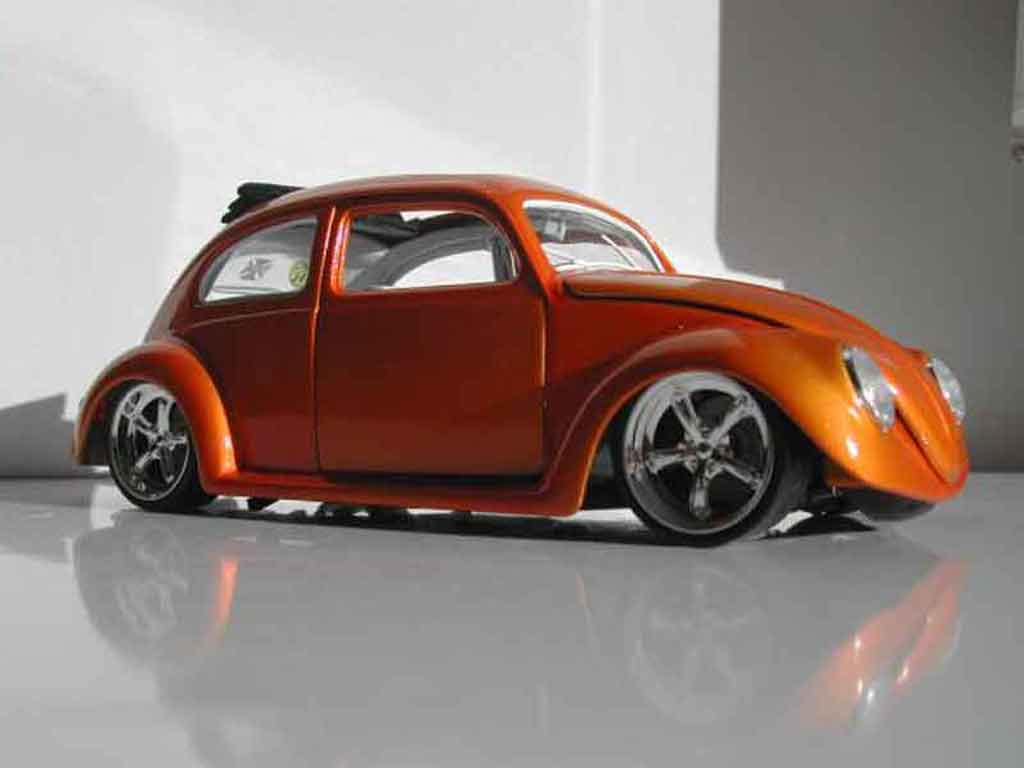 Volkswagen Kafer 1/18 Burago ovale custom diecast model cars