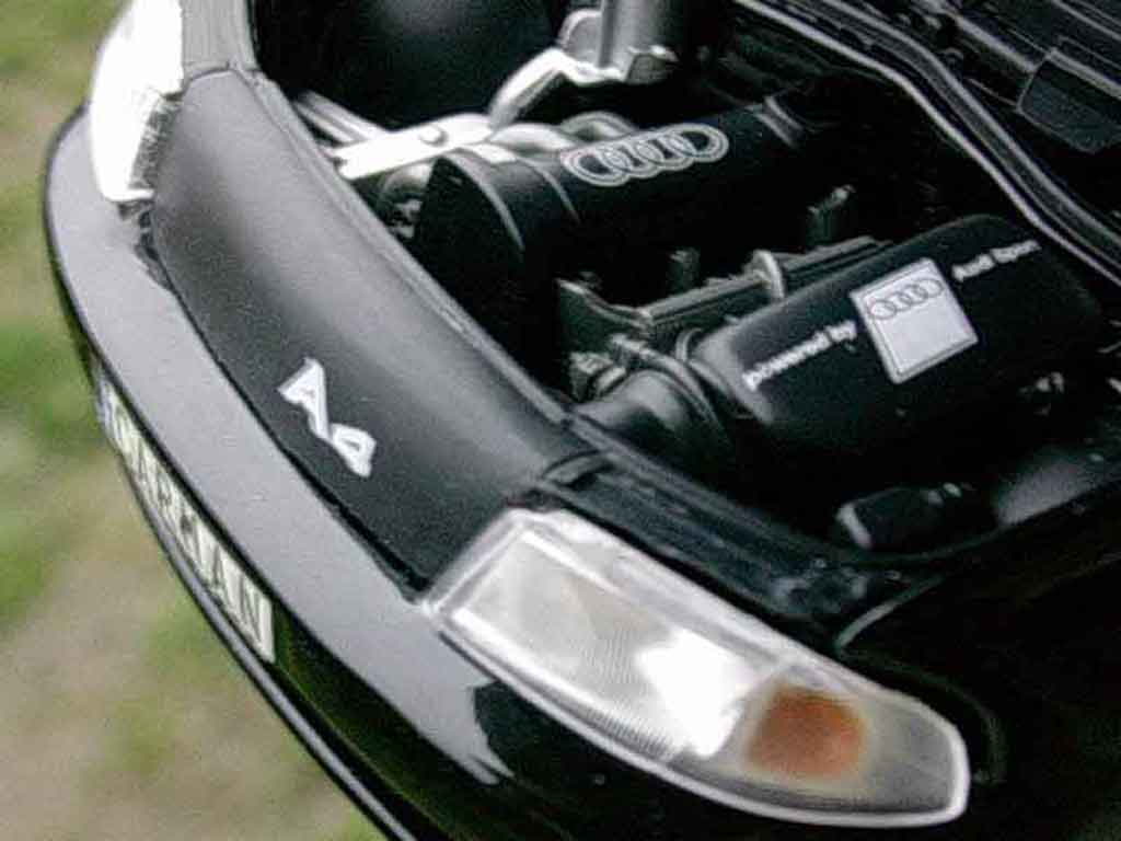 Audi A4 berline s4 black 1/18 Ut Models