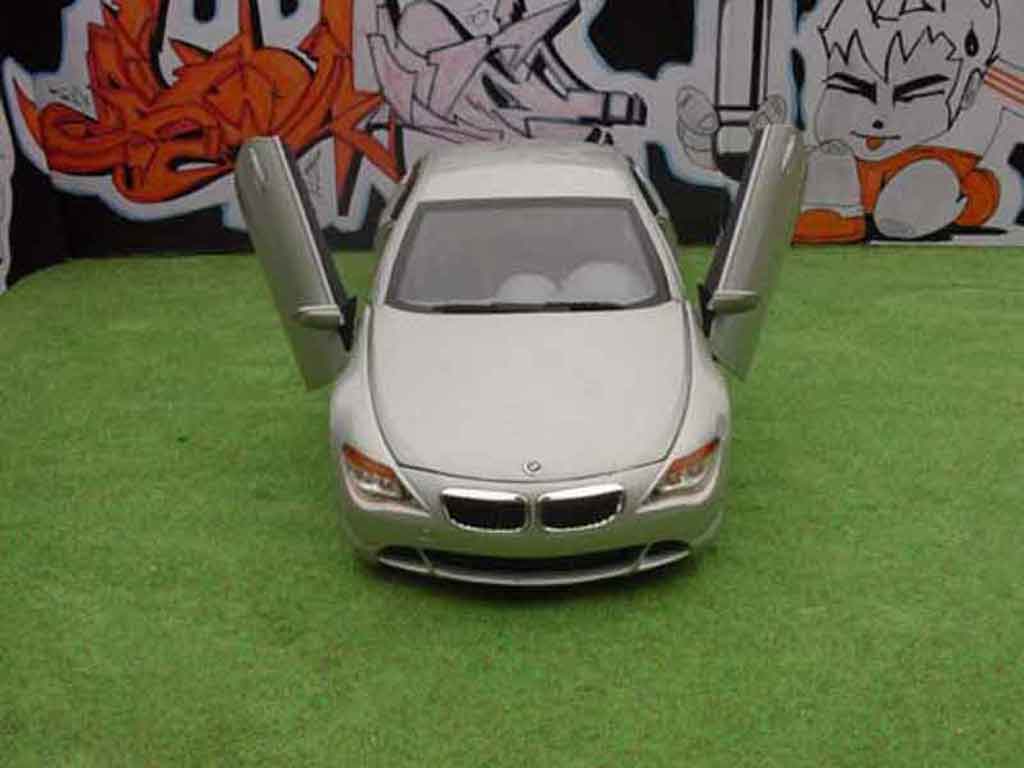 Bmw 645 Cabriolet E63 ci coupe couleur champagne dub style 1/18 Hot Wheels