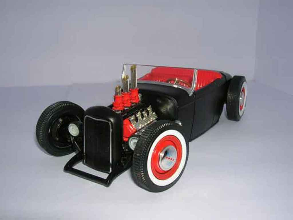 Ford 1932 Hot Rod 1/18 Ertl