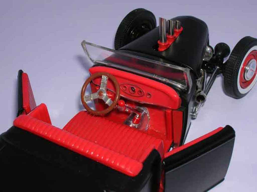 Ford 1932 Hot Rod 1/18 Ertl