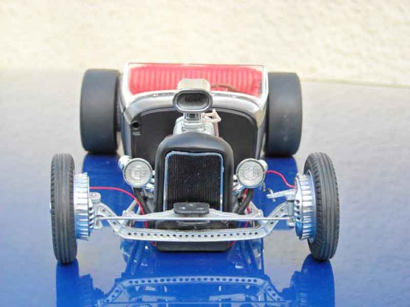 Ford 1932 Hot Rod drag noir 1/18 Ertl