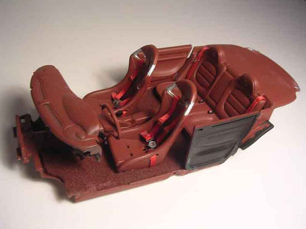 Audi A4 berline rs turbo techart grey anthracite 1/18 Ut Models