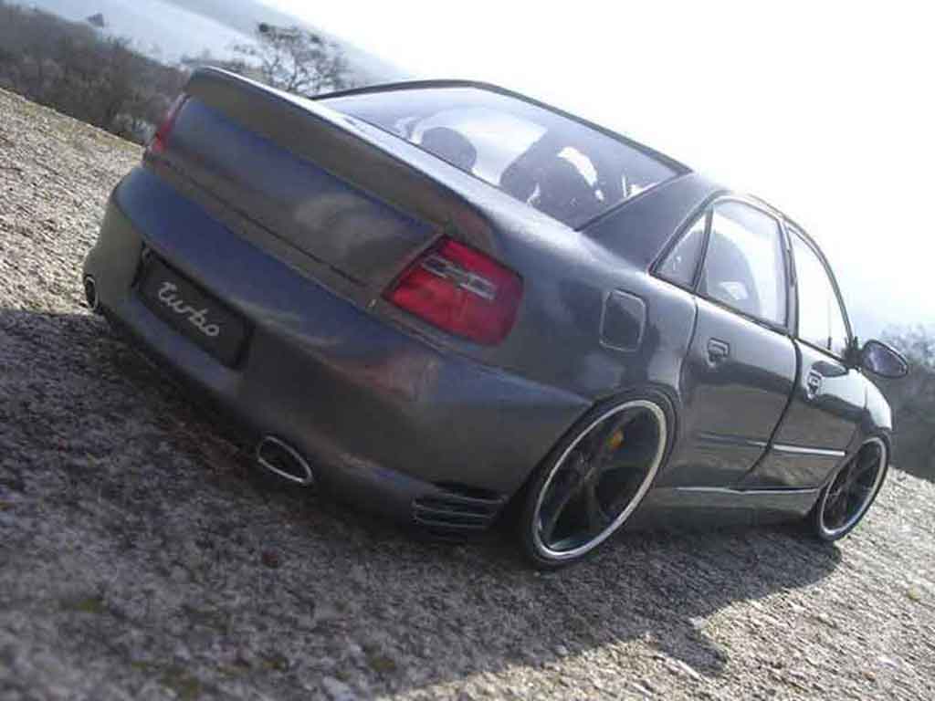 Audi A4 berline rs turbo techart grey anthracite 1/18 Ut Models