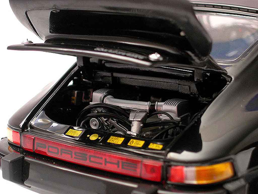 Porsche 934 RSR Turbo black 1/18 Exoto