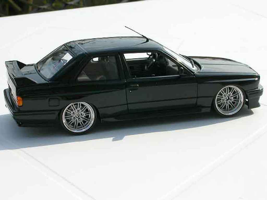Bmw M3 coupe E30 black jantes e46 a deport 1/18 Kyosho
