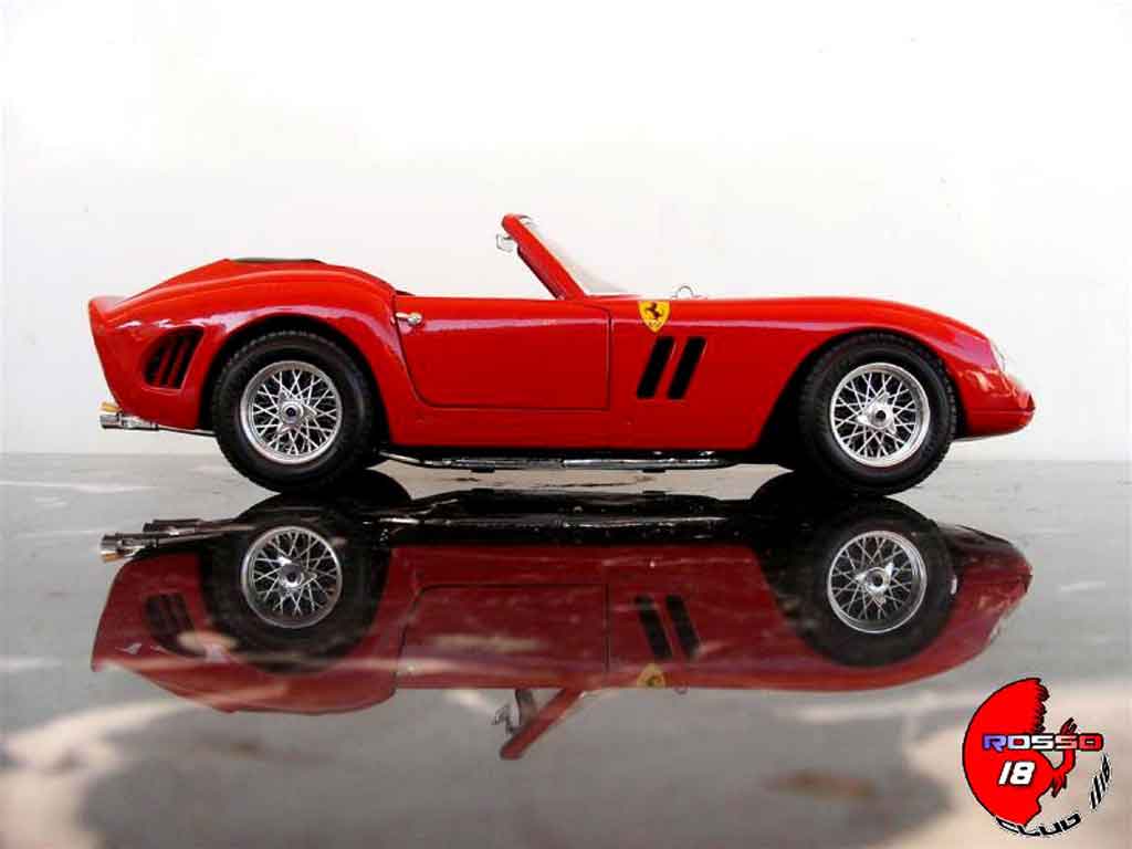 Ferrari 250 TR 1/18 Burago TR cabriolet red diecast model cars