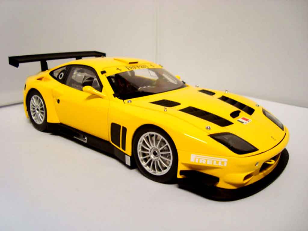 Ferrari 575 GTC evoluzione 2005 yellow 1/18 Kyosho