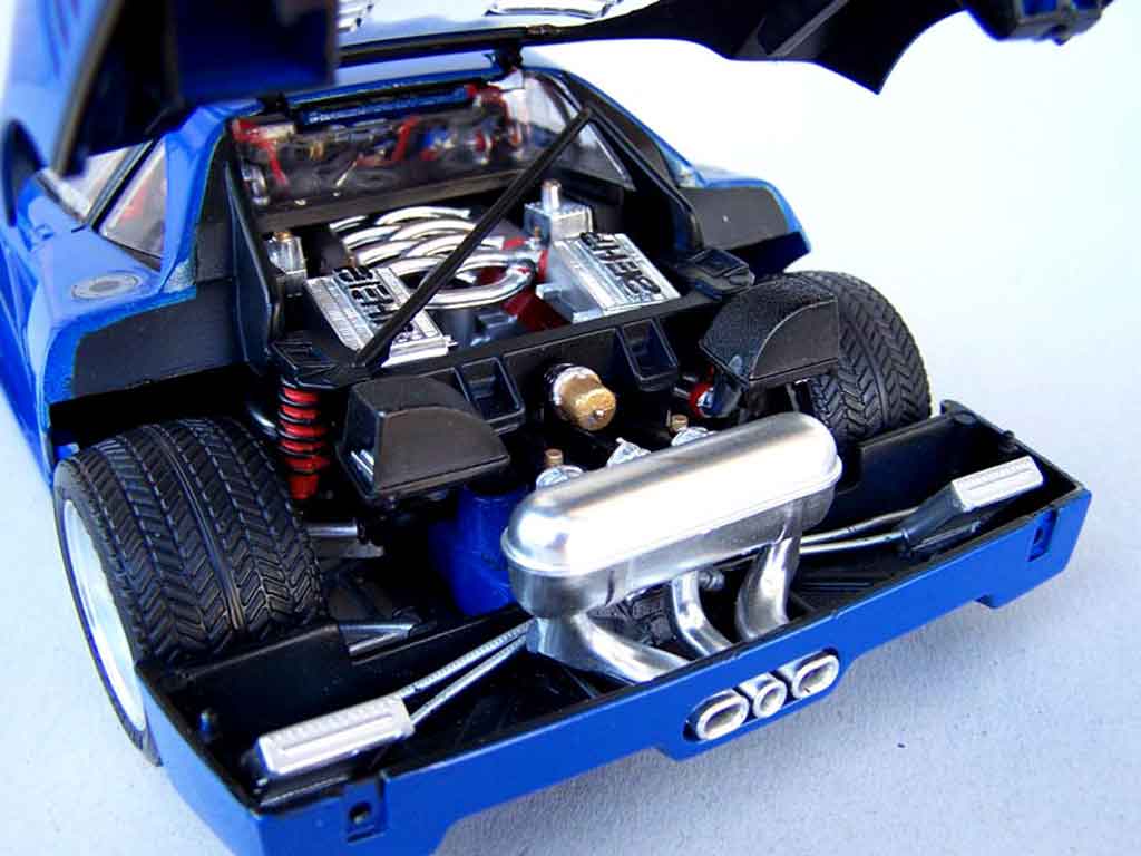 Ferrari F40 Coupe stradale blue rfr sport 1/18 Burago