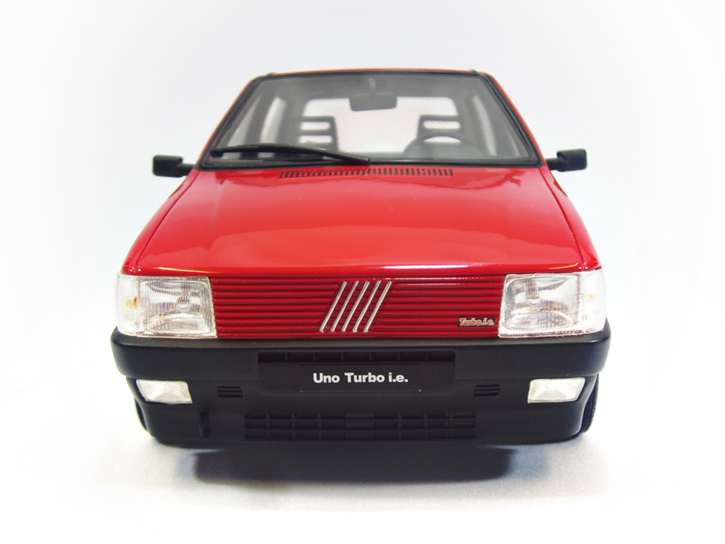 Fiat Uno Turbo i.e. LM088 red 1987 1/18 Laudoracing Models