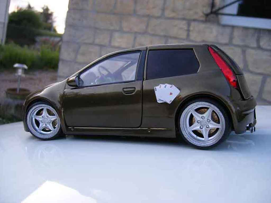 Fiat Punto 1/18 Ricko gt diecast model cars